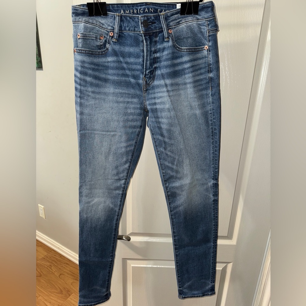 Women’s Skinny Blue Jeans
